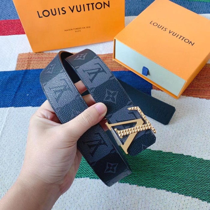 Louis Vuitton Belt 2 (width 4cm)
