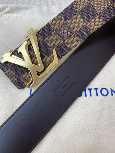 Louis Vuitton Belt 5 (width 4cm)