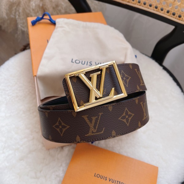 Louis Vuitton Belt 3 (width 4cm)