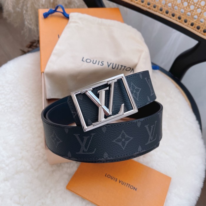 Louis Vuitton Belt 3 (width 4cm)