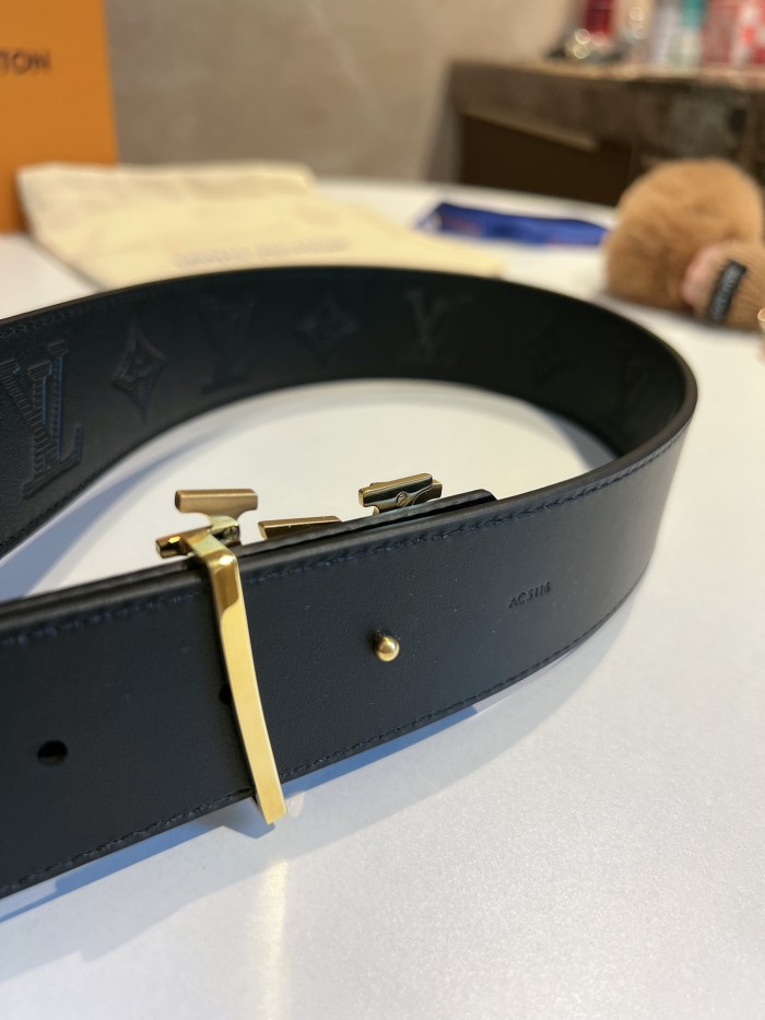 Louis Vuitton Belt 4 (width 4cm)