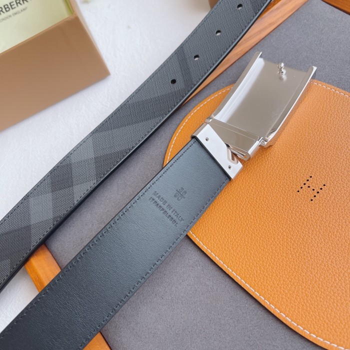 Burberry Belt 1 (width 3.5cm)