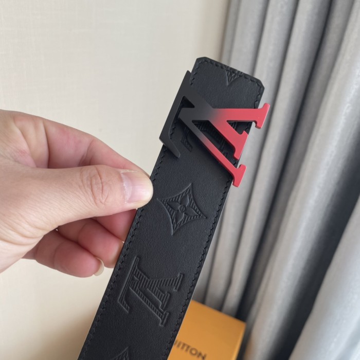 Louis Vuitton Belt 9 (width 4cm)