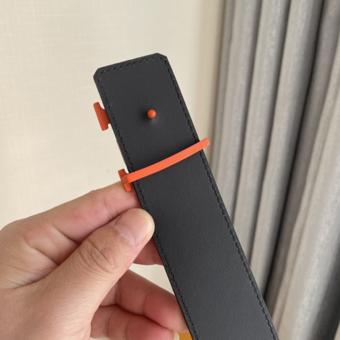 Louis Vuitton Belt 9 (width 4cm)