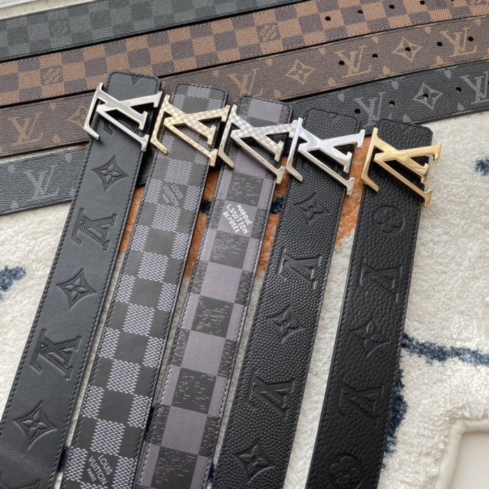 Louis Vuitton Belt 9 (width 4cm)