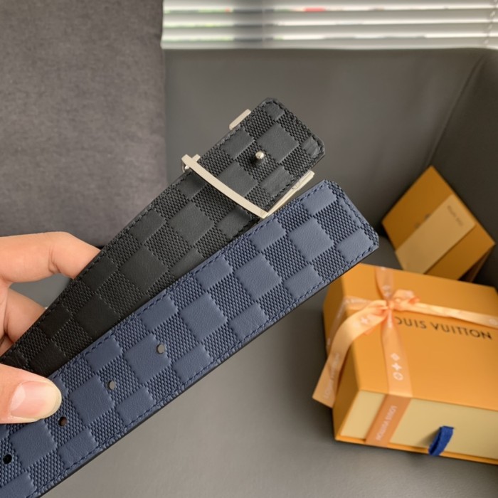 Louis Vuitton Belt 11 (width 4cm)