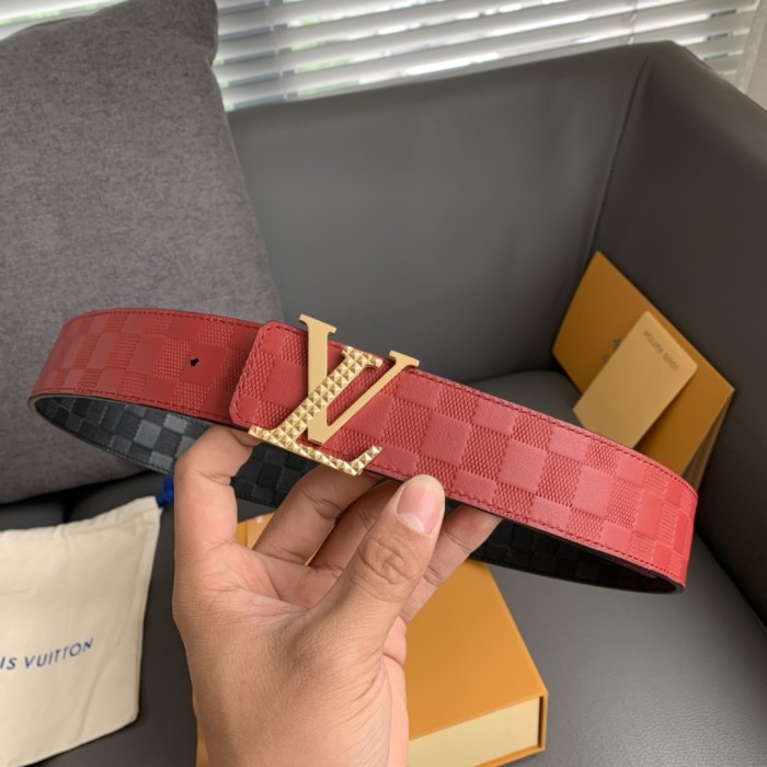 Louis Vuitton Belt 11 (width 4cm)