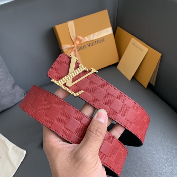 Louis Vuitton Belt 11 (width 4cm)