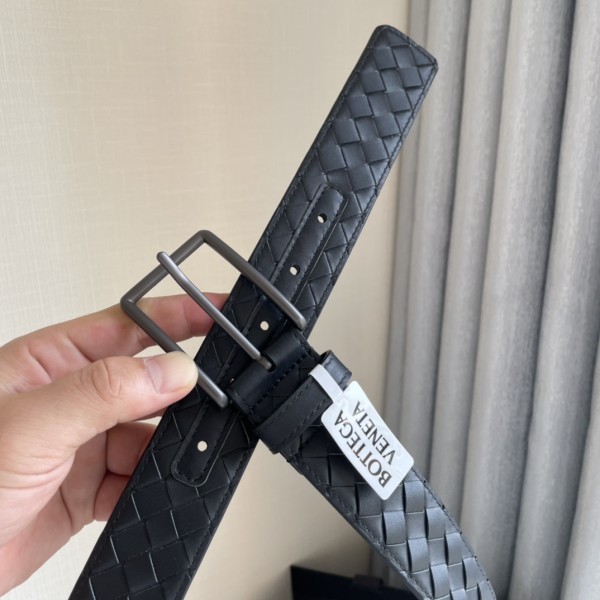 Bottega Veneta Belt 4 (width 2.5cm)