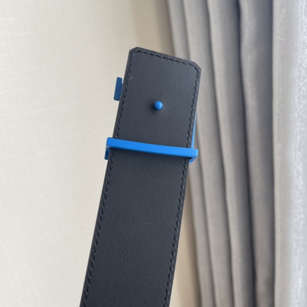 Louis Vuitton Belt 7 (width 4cm)