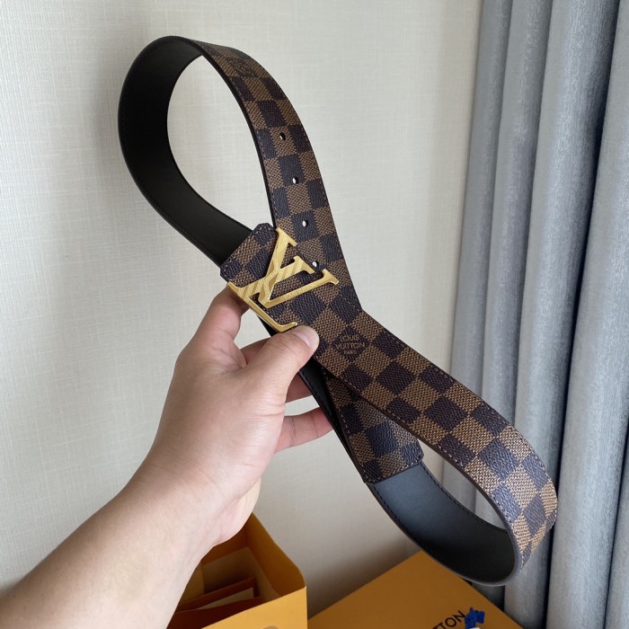 Louis Vuitton Belt 13 (width 4cm)