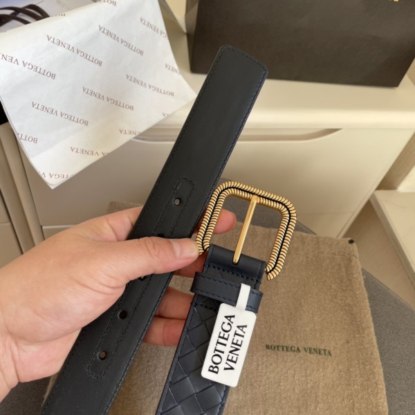 Bottega Veneta Belt 4 (width 2.5cm)