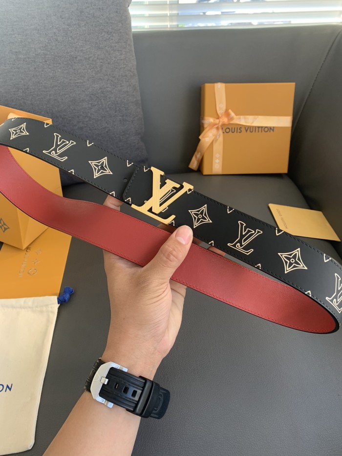 Louis Vuitton Belt 10 (width 4cm)