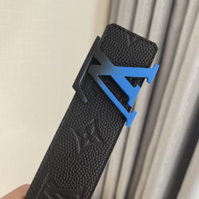 Louis Vuitton Belt 9 (width 4cm)