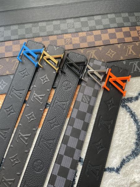 Louis Vuitton Belt 7 (width 4cm)