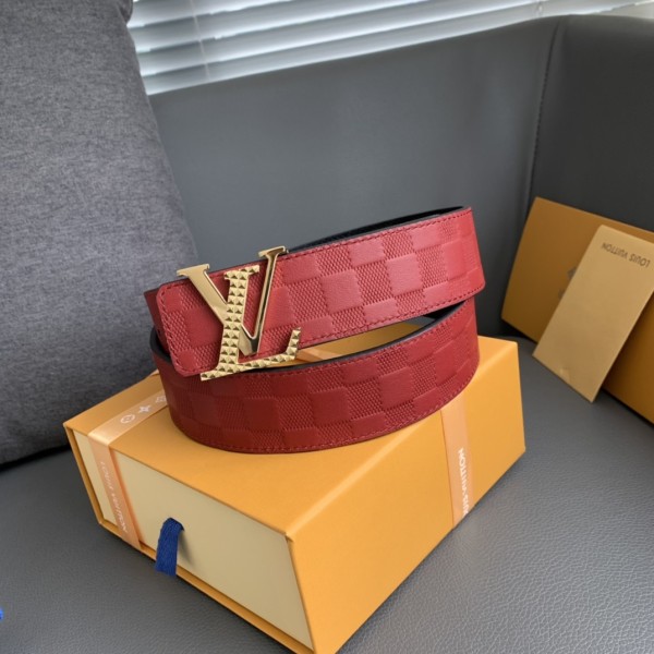 Louis Vuitton Belt 11 (width 4cm)