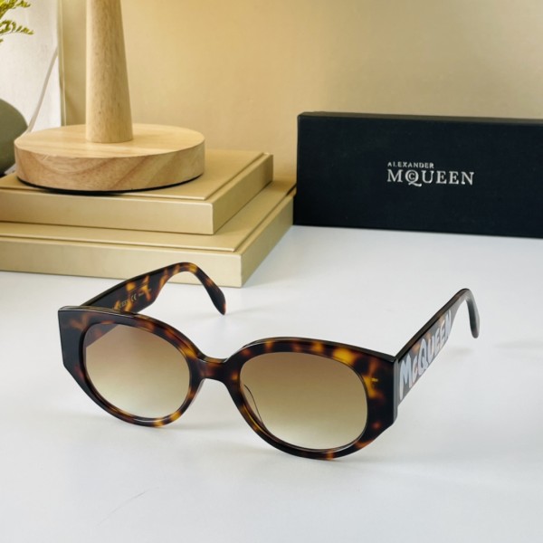 Sunglasses Alexander McQueen 0328s