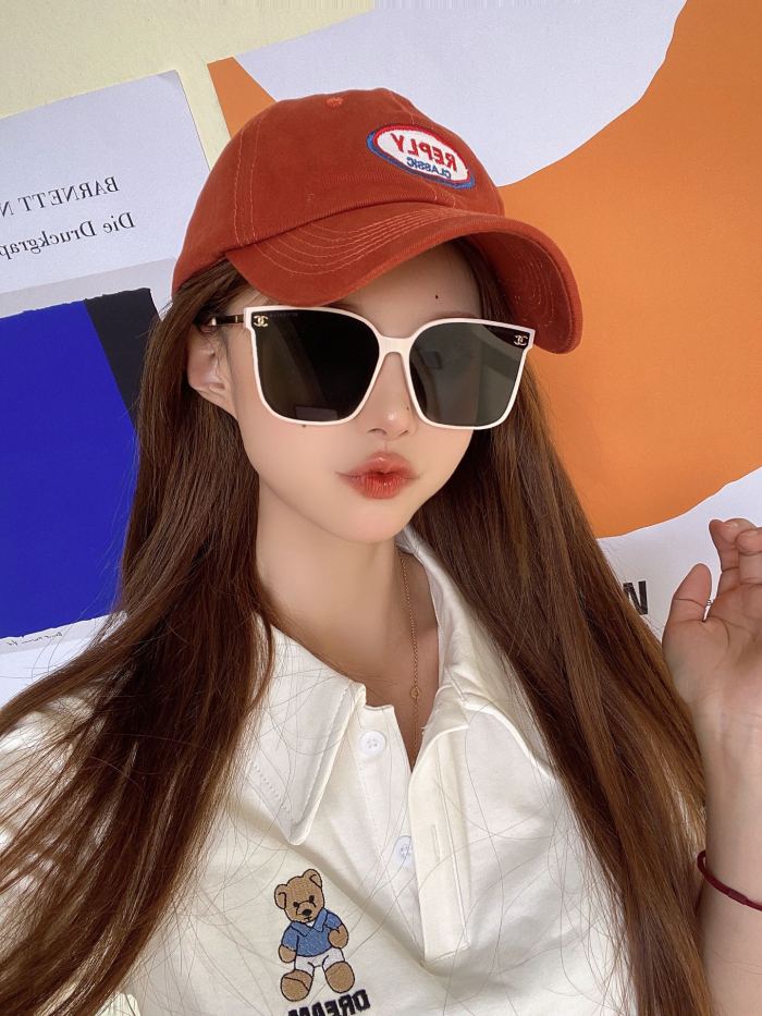 Sunglasses Chanel CH7286 size 62口15-145