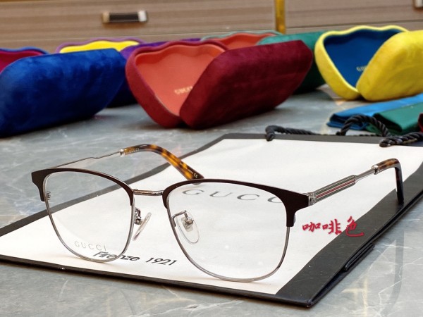 Sunglasses Gucci GG0609OK size:52口18-145