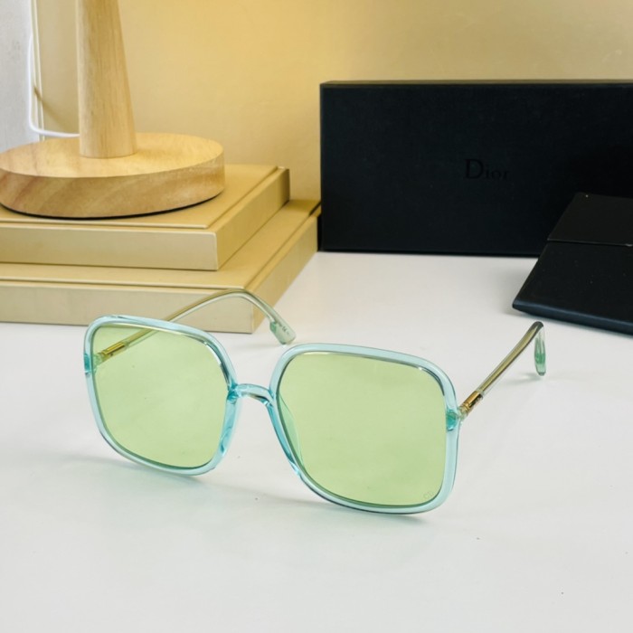 Sunglasses Dior Model:807YB Size:59口17 145 ,2