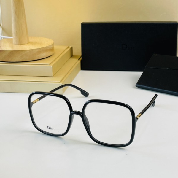 Sunglasses Dior Model:807YB Size:59口17 145 ,2