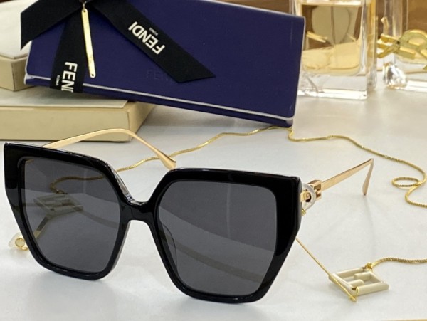 Sunglasses Fendi FF40012 size:55口18-145