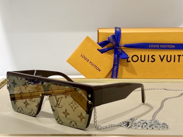 Sunglasses Louis Vuitton Waimea Z1583E SIZE:148-145