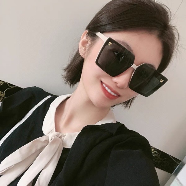 Sunglasses Cartier CT0908 size:56-19-145