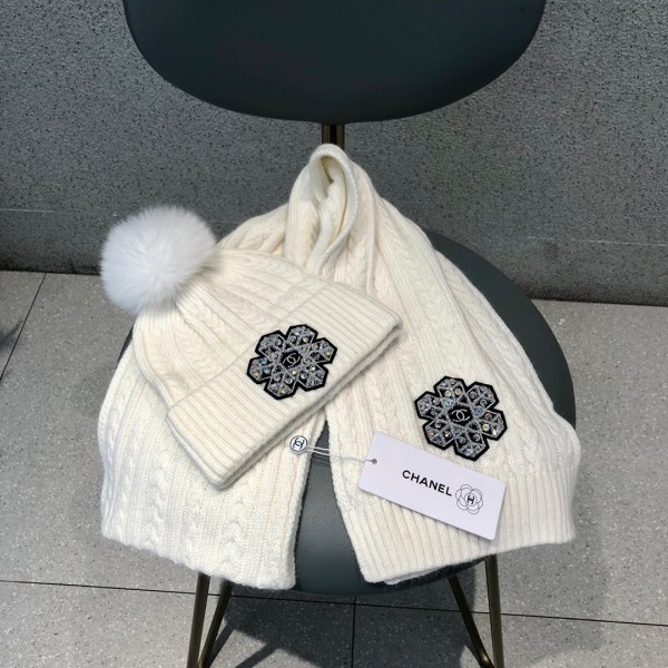 Hat & Scarf Chanel 3