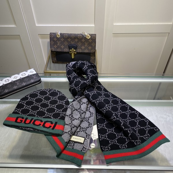 Hat & Scarf Gucci 1