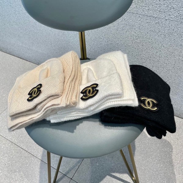 Hat & Scarf Chanel 2