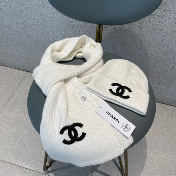 Hat & Scarf Chanel 4