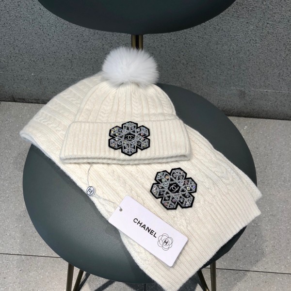 Hat & Scarf Chanel 3