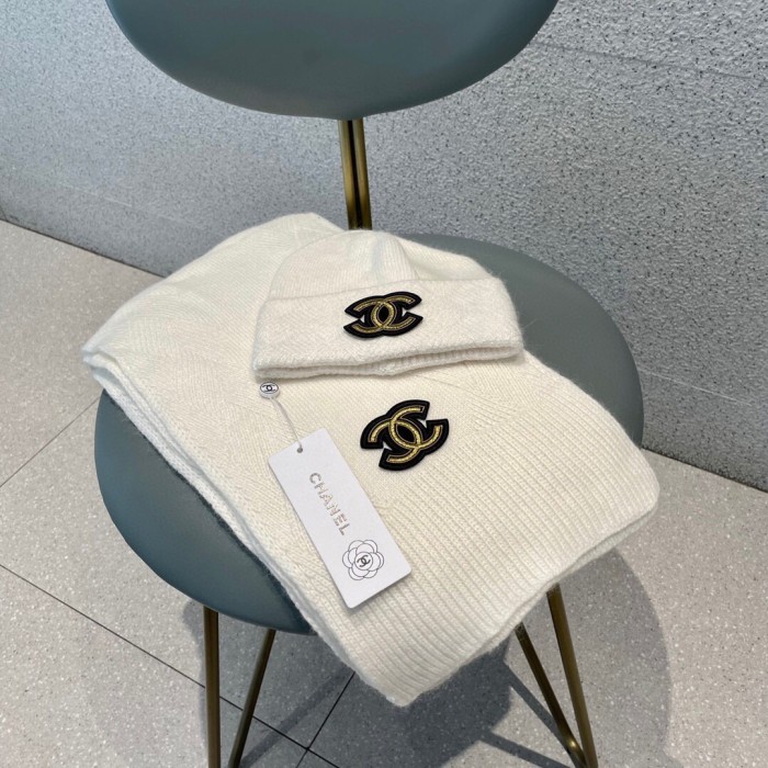 Hat & Scarf Chanel 2