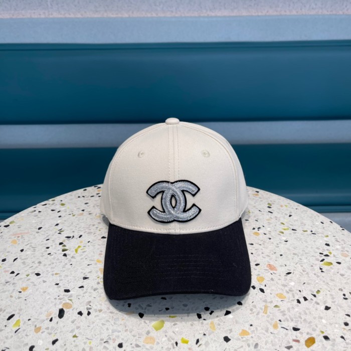 Hat Chanel 7