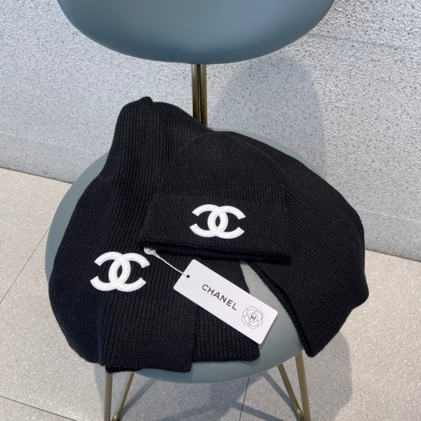 Hat & Scarf Chanel 4