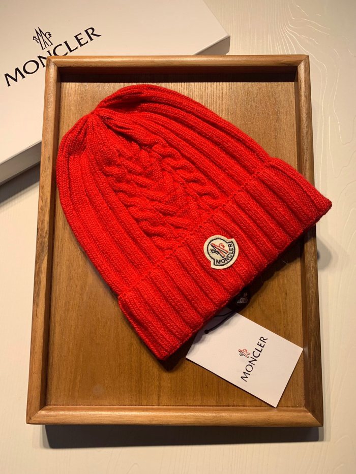 Hat Moncler 3