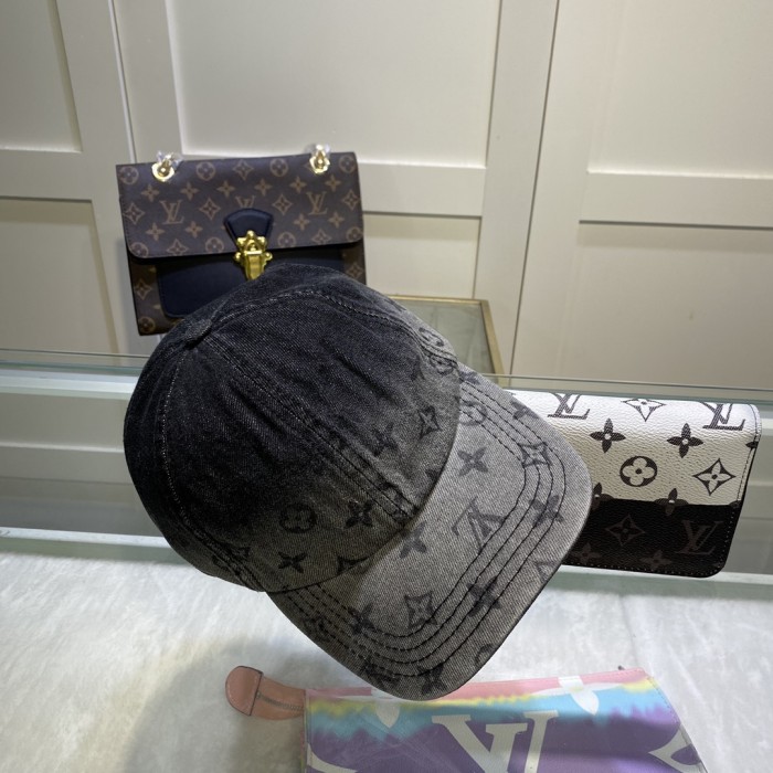 Hat Louis Vuitton 2