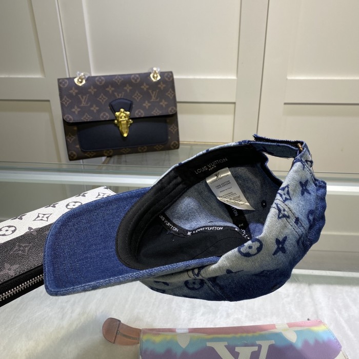 Hat Louis Vuitton 2