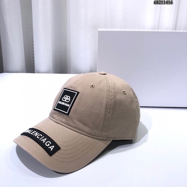 Hat Balenciaga 2