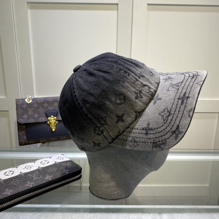 Hat Louis Vuitton 2