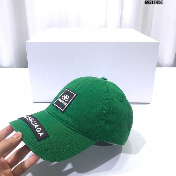 Hat Balenciaga 2
