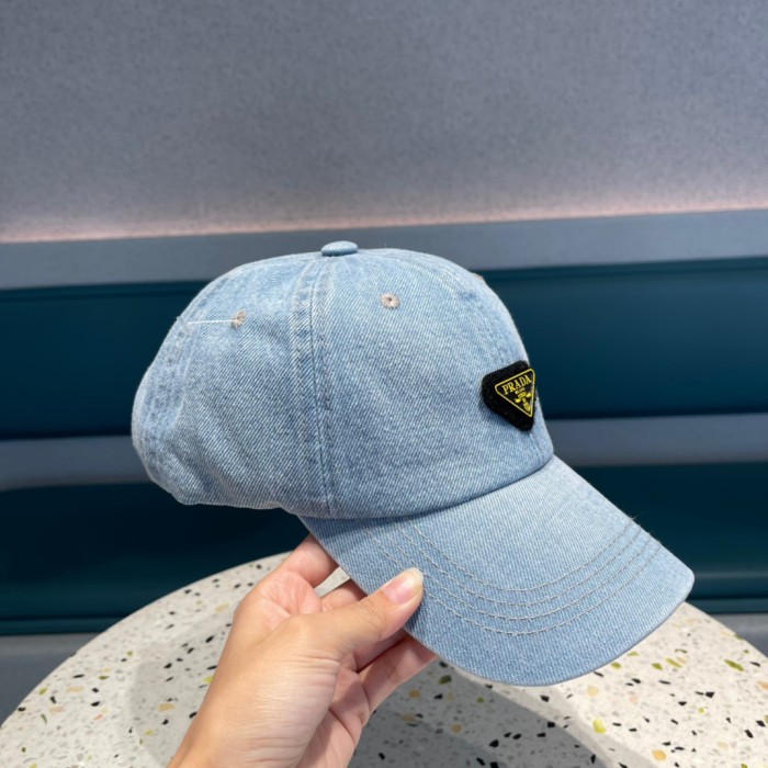 Hat Prada 5