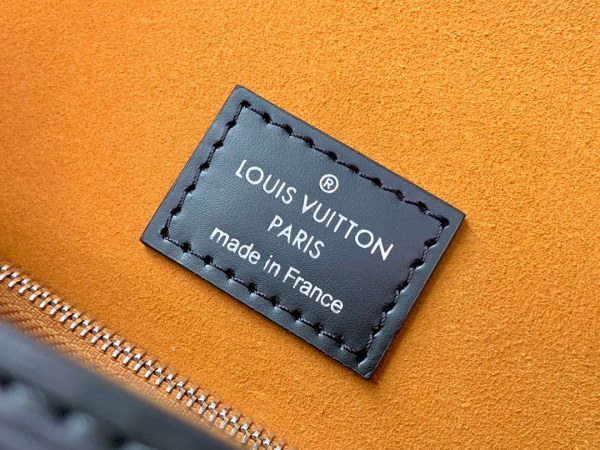 Handbag Louis Vuitton Grenelle M53695 M53834 M53694 M53691 size：26.0 x 20.0 x 12.0 cm