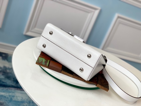 Handbag Louis Vuitton Grenelle M53695 M53834 M53694 M53691 size：26.0 x 20.0 x 12.0 cm