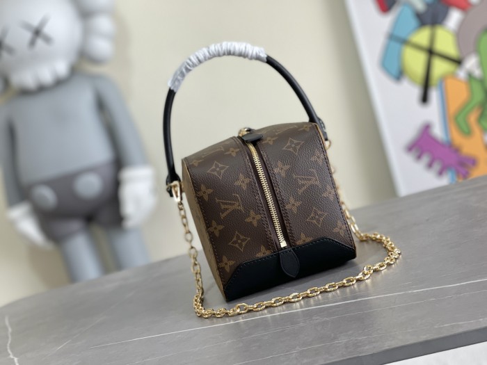 Handbag Louis Vuitton M43589 Square size：16x16x16cm