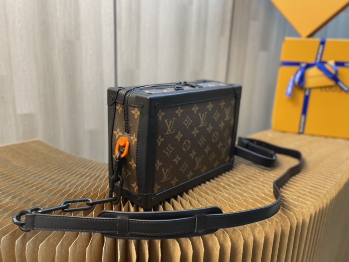 Handbag Louis Vuitton M44478 Virgil Abhol size 25×18×10cm