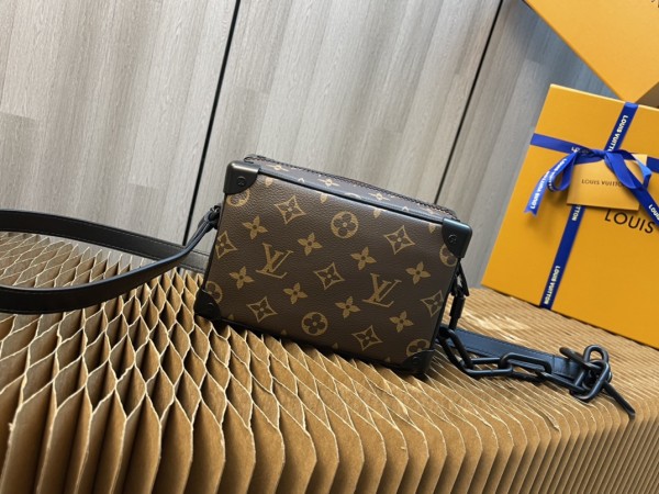 Handbag Louis Vuitton MINI SOFT TRUNK M68906 size 18.5x13x8cm