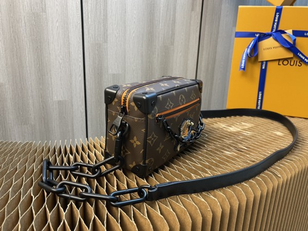 Handbag Louis Vuitton MINI SOFT TRUNK M68906 size 18.5x13x8cm