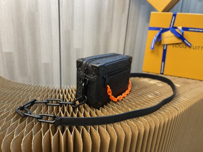 Handbag Louis Vuitton MINI SOFT TRUNK M68906 size 18.5x13x8cm